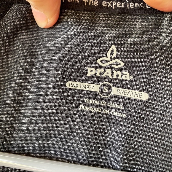 Prana Quarter Zip Breaker charcoal Gray Hooded sweatshirt - Picture 10 of 11